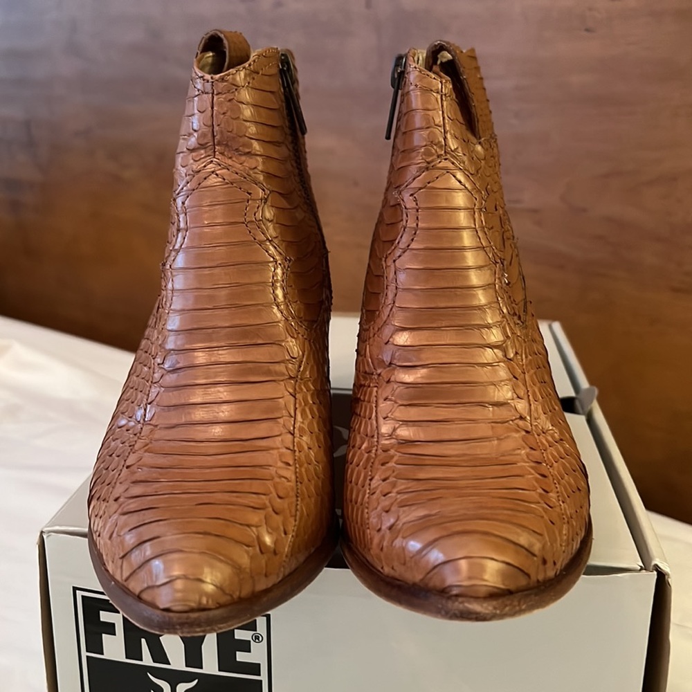 Frye Reina Snake Bootie Cognac - Picture 7 of 12